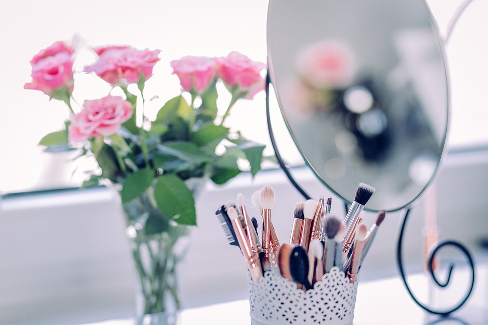 Le meuble de toilette, le sanctuaire des femmes !